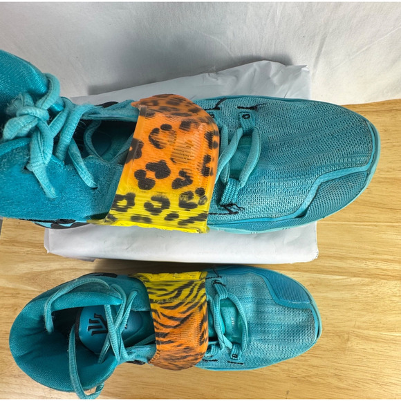 Nike Kyrie 6 Kids Size 7Y Oracle Aqua Basketball Kyrie Irving BQ5599-300 - Picture 3 of 9